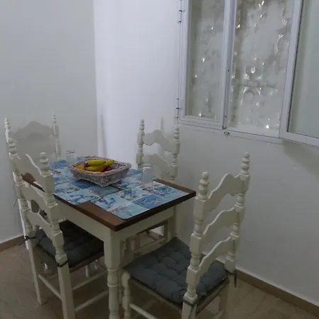 Διαμέρισμα Golden Keys Ground Floor Μωραΐτικα
